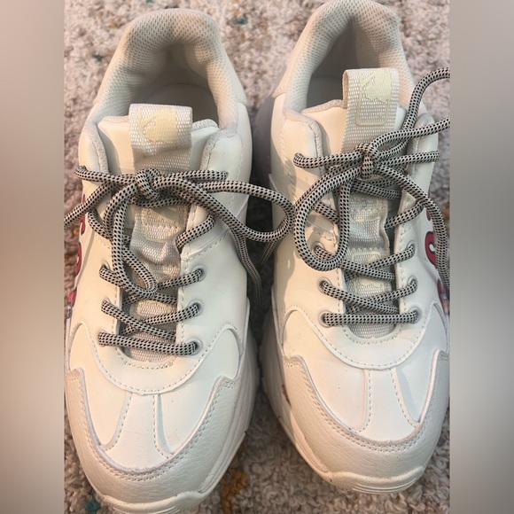 MLB “Boston” Chunky heel Gym Shoe Size 7 - Picture 9 of 10